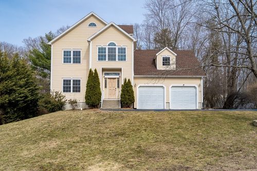 10 Moss St, Burlington, MA, 01803-1412 | Card Image