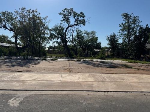 13-211 S State St, Bronte, TX, 76933 | Card Image