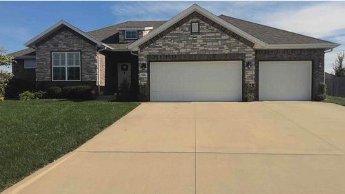 6066 S Crescent Rd, Battlefield, MO, 65619-9110 | Card Image