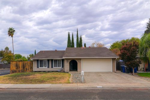 7301 Parkvale Way, Citrus Heights, CA, 95621-1705 | Card Image