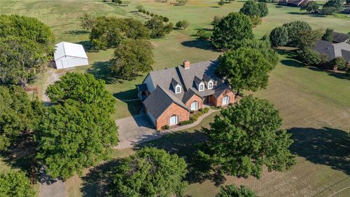 476 County Road 260, Gainesville, TX, 76240-6360 | Card Image