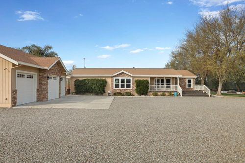 3320 W Durham Ferry Road, Tracy, CA, 95304 | Card Image