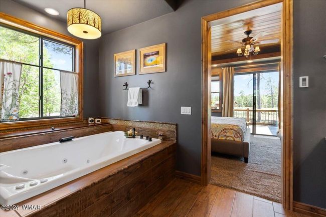 32-Primary bath | Image 31