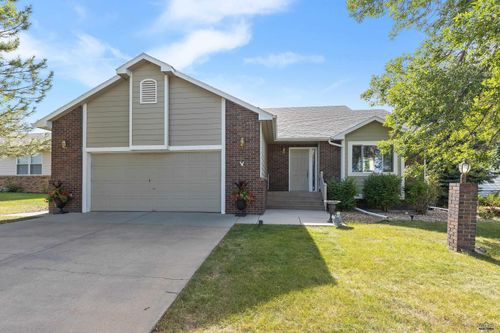 4011 Maple Ave, Rapid City, SD, 57701-7710 | Card Image