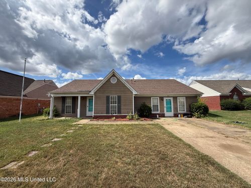 9111 Bentley Woods Drive, Southaven, MS, 38671 | Card Image