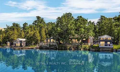 411 Pickeral Bay, White Lake, ON, K0A3L0 | Card Image