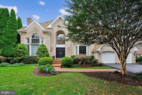 9213 Potomac School Dr, POTOMAC, MD, 20854-5602 | Card Image