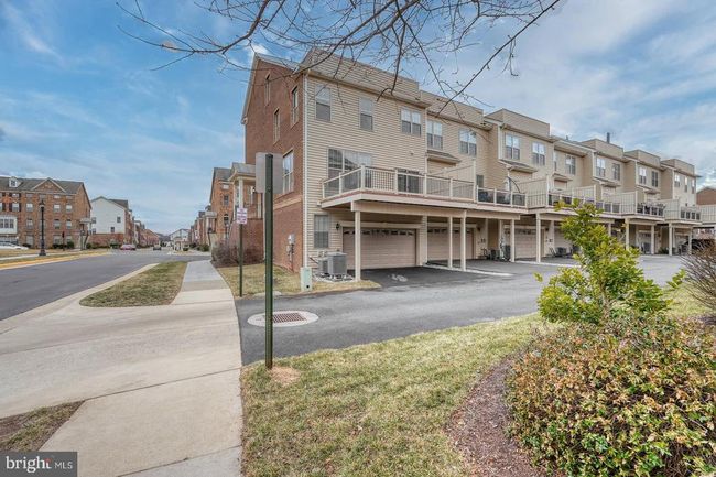 22505 Cambridgeport Sq, Townhouse with 4 bedrooms, 4 bathrooms and null parking in ASHBURN VA | Image 39