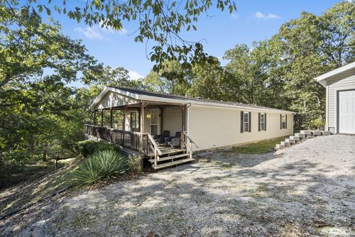 39 Troutdale Ln, Branson West, MO, 65737-7670 | Card Image