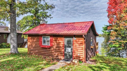 1010 Colan Blvd, Rice Lake, WI, 54868-8546 | Card Image