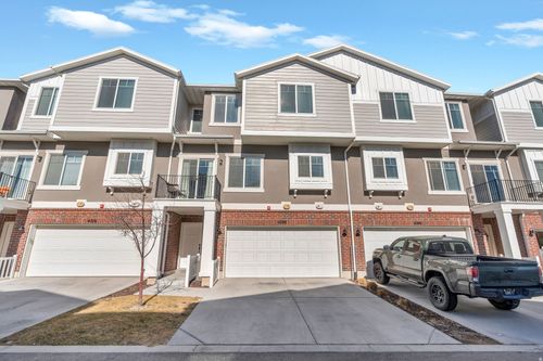 462-4208 Camp Floyd Ct, Riverton, UT, 84096-2679 | Card Image