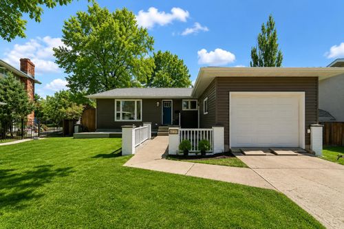 6316 38 Avenue Close, Camrose, AB, T4V | Card Image