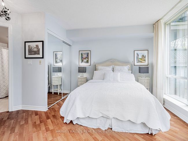 113 - 28 William Carson Cres, Condo with 2 bedrooms, 2 bathrooms and 1 parking in North York ON | Image 17