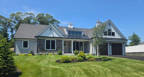48 Country Club Ln, Mashpee, MA, 02649-3273 | Card Image