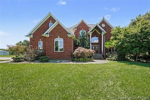 1695 Aiken Rd, Shelbyville, KY, 40065-9704 | Card Image