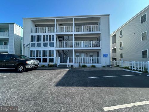 102-421 Bayshore Dr, OCEAN CITY, MD, 21842-5985 | Card Image
