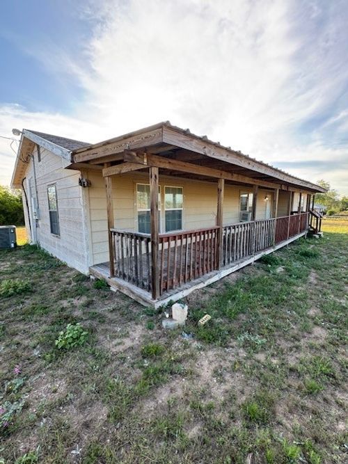 3227 Fm 673, Beeville, TX, 78102-8328 | Card Image