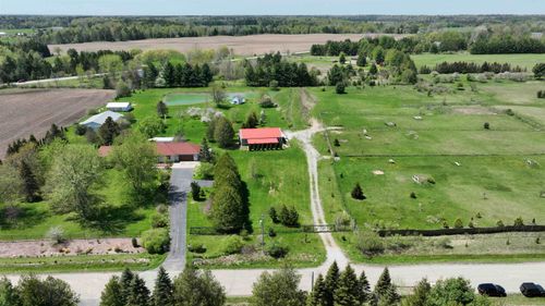 631 N Kobs Rd, Tawas City, MI, 48763-9648 | Card Image