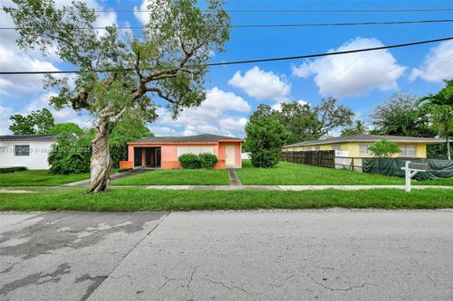 1351 Sw 74th Ave, Miami, FL, 33144-5339 | Card Image