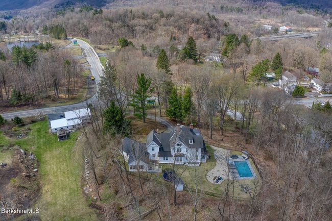 21 Stockbridge Rd, House other with 6 bedrooms, 4 bathrooms and null parking in West Stockbridge MA | Image 57