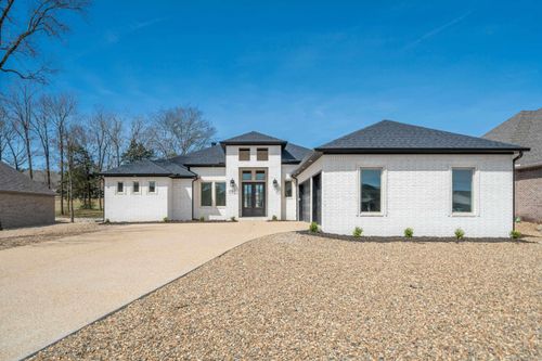 9 Linares Ln, Hot Springs Village, AR, 71909-7886 | Card Image