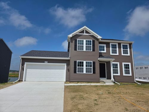 13773 Oasis Ave, Holland, MI, 49424-8497 | Card Image