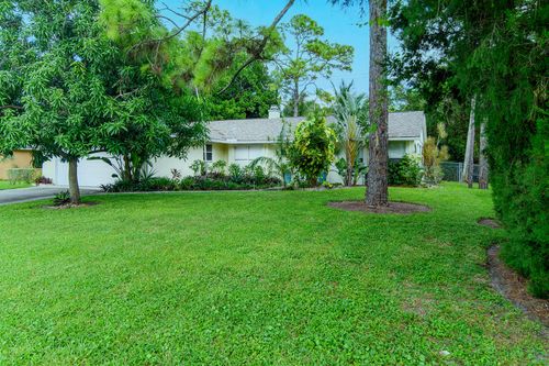 110 Palm River Blvd, NAPLES, FL, 34110-5706 | Card Image