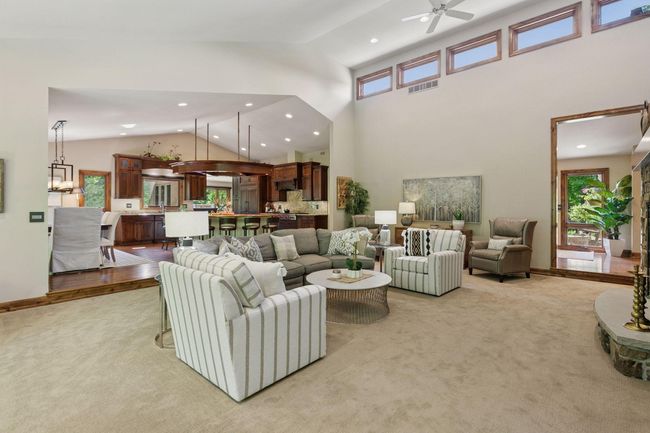 1405 W Farm Rd, House other with 5 bedrooms, 5 bathrooms and null parking in Chaska MN | Image 19