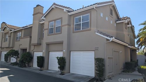 28446 Yosemite Dr, Lake Forest, CA, 92679-1181 | Card Image