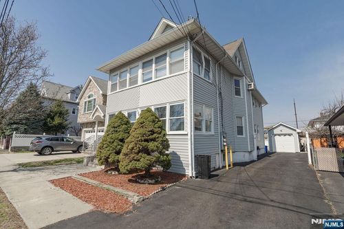 127 Morris Ave, Garfield, NJ, 07026-3728 | Card Image