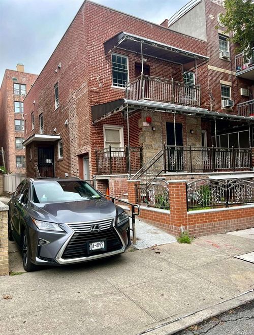 2r-34-26 75th St, Flushing, NY, 11372-1150 | Card Image