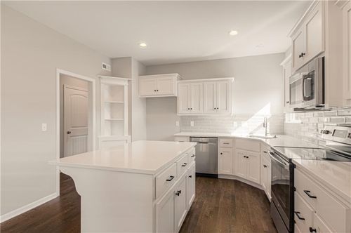 6110 Ne 118th St, Kansas City, MO, 64156-5702 | Card Image