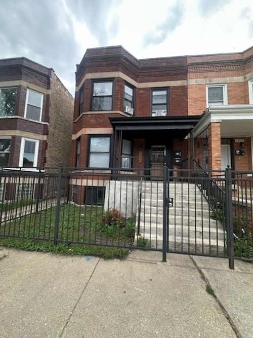 1-6804 Champlain Ave, Chicago, IL, 60637-4115 | Card Image