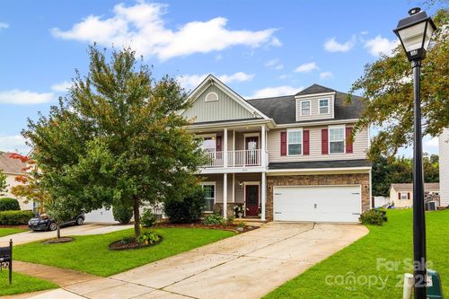 5111 Elementary View Dr, Charlotte, NC, 28269-5037 | Card Image