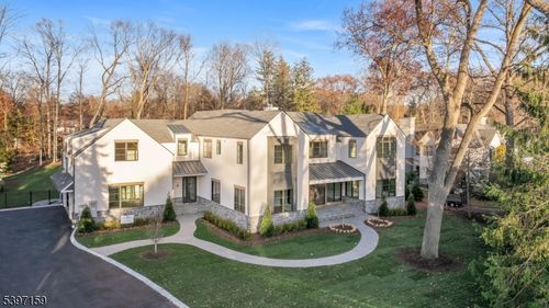 44 Orchard Rd, Demarest, NJ, 07627-1619 | Card Image