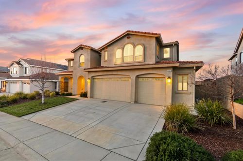 2947 Laredo Dr, Rocklin, CA, 95765-5636 | Card Image