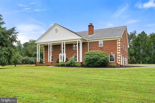 4740 Angus Dr, GAINESVILLE, VA, 20155-1217 | Card Image
