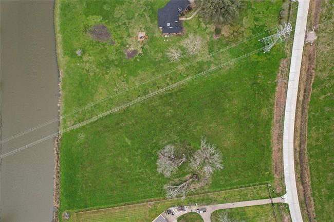 708 Winchester Trl, Home with 0 bedrooms, 0 bathrooms and null parking in Angleton TX | Image 8