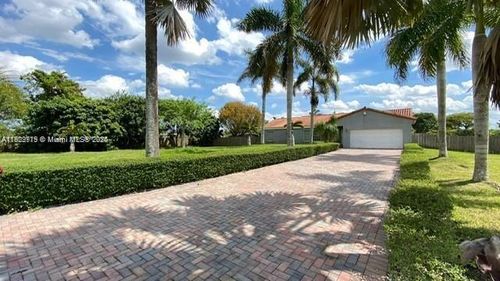 21080 Sw 242nd St, Homestead, FL, 33031-3635 | Card Image