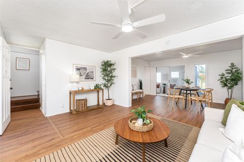21-98-413B Hookanike St, Pearl City, HI, 96782 | Card Image