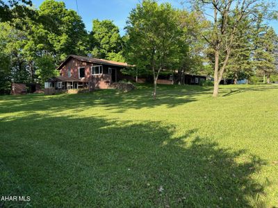 2682 Ben Franklin Highway, House other with 6 bedrooms, 3 bathrooms and null parking in Ebensburg PA | Image 2