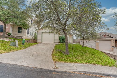 5719 Hickory Cyn, San Antonio, TX, 78252-2787 | Card Image