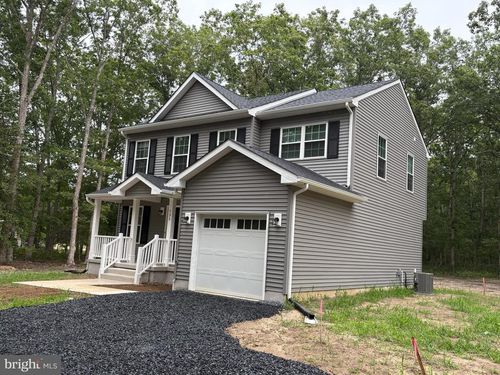 135 9th Ave, ESTELL MANOR, NJ, 08319-1702 | Card Image