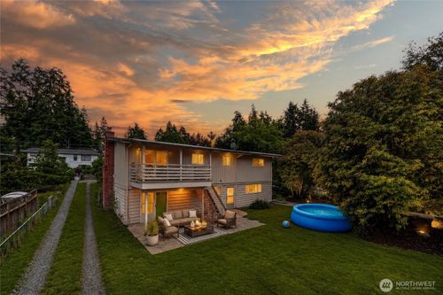 35745 26th Ave S, Federal Way, WA, 98003-7113 | Card Image