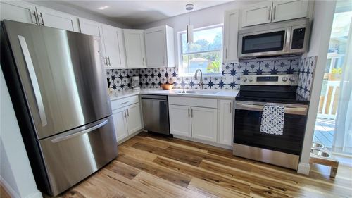 6 Hopkins St, St Augustine, FL, 32084-4011 | Card Image