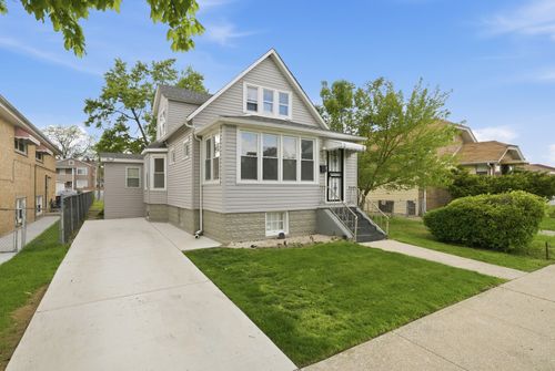 814 S 11th Ave, Maywood, IL, 60153-1929 | Card Image