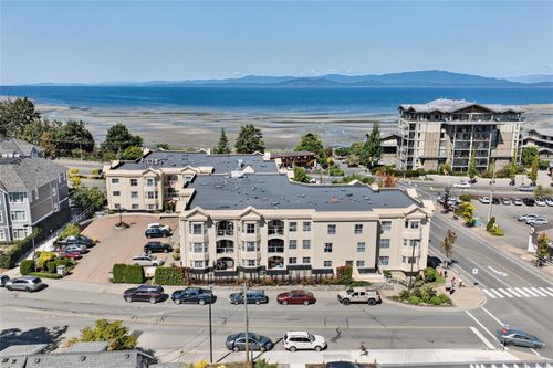 201-220 Island Highway W, Parksville, BC, V9P2P3 | Card Image