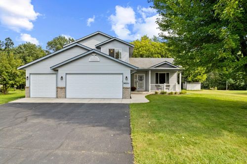 38221 Casselberry Dr, North Branch, MN, 55056-5925 | Card Image