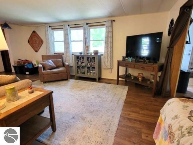 13876 Merril Ave Ne, House other with 2 bedrooms, 1 bathrooms and null parking in Kalkaska MI | Image 5