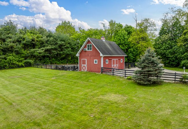 168 Fern Ave, House other with 4 bedrooms, 4 bathrooms and null parking in Litchfield CT | Image 25